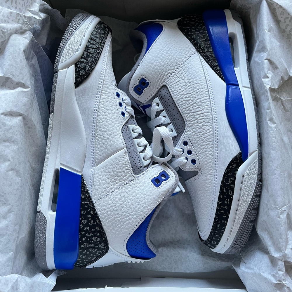 Retro Jordan 3s